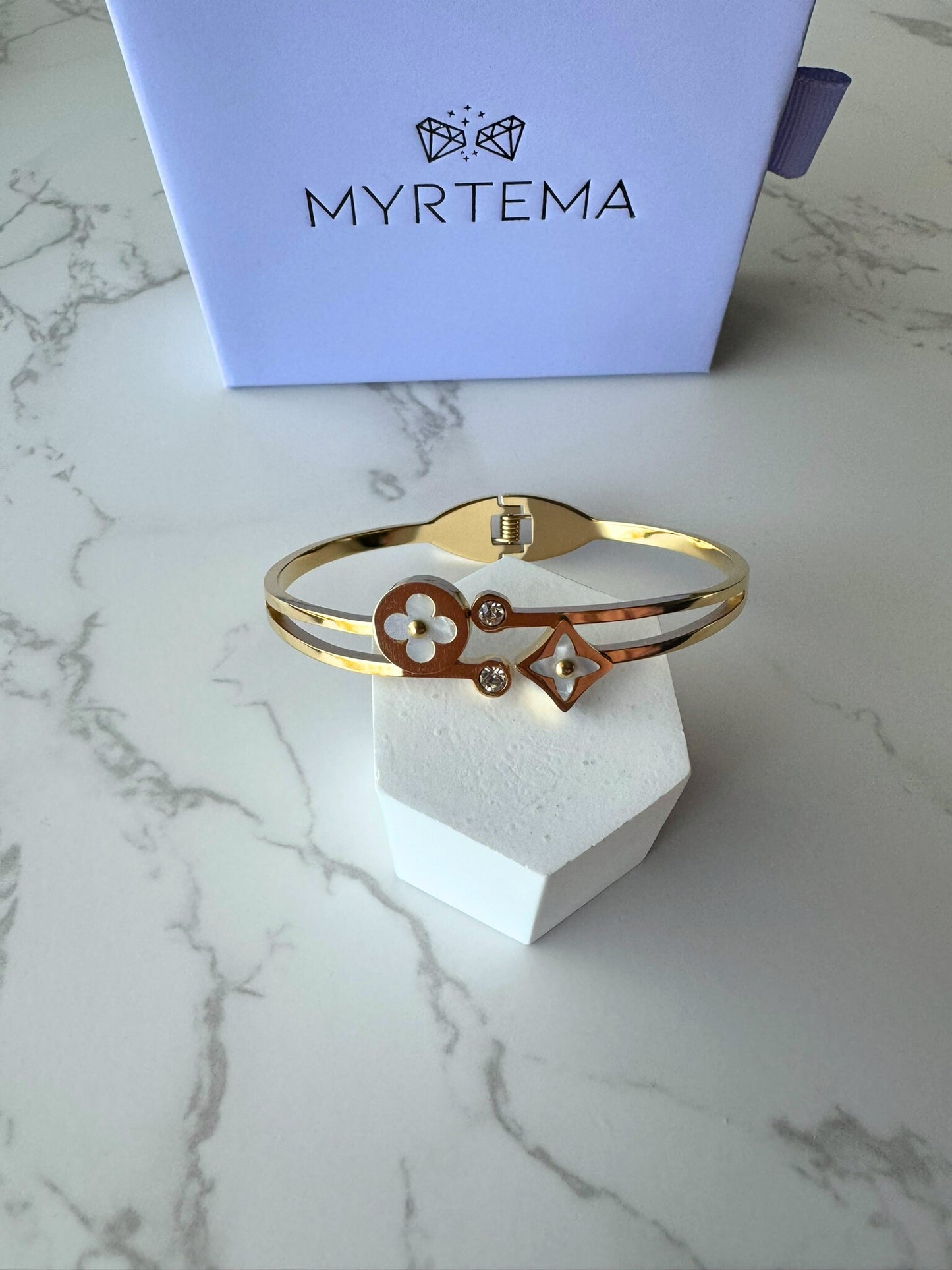 Isla Βραχιόλι