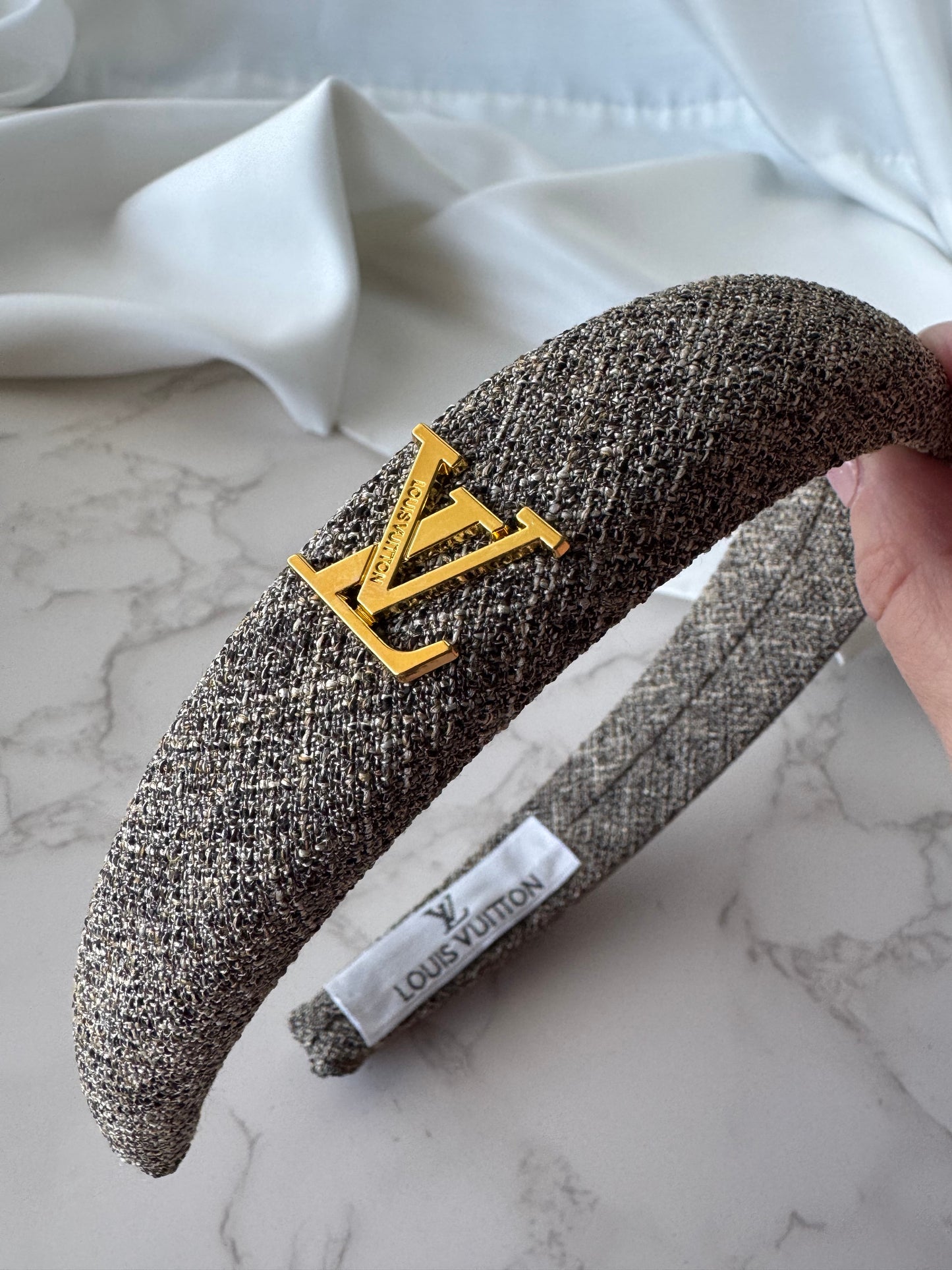 LV Fabric Stick