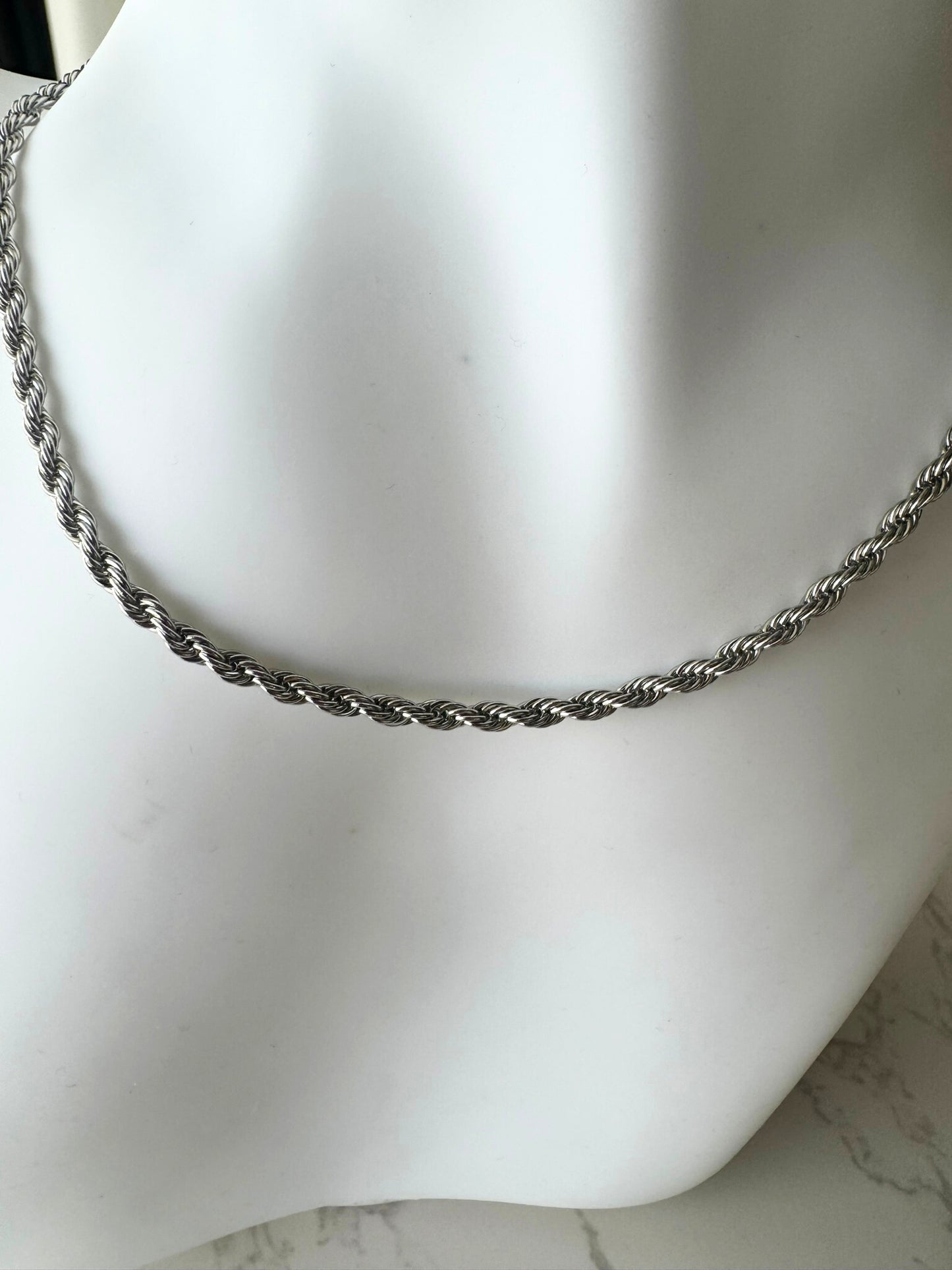 Valeria Necklace