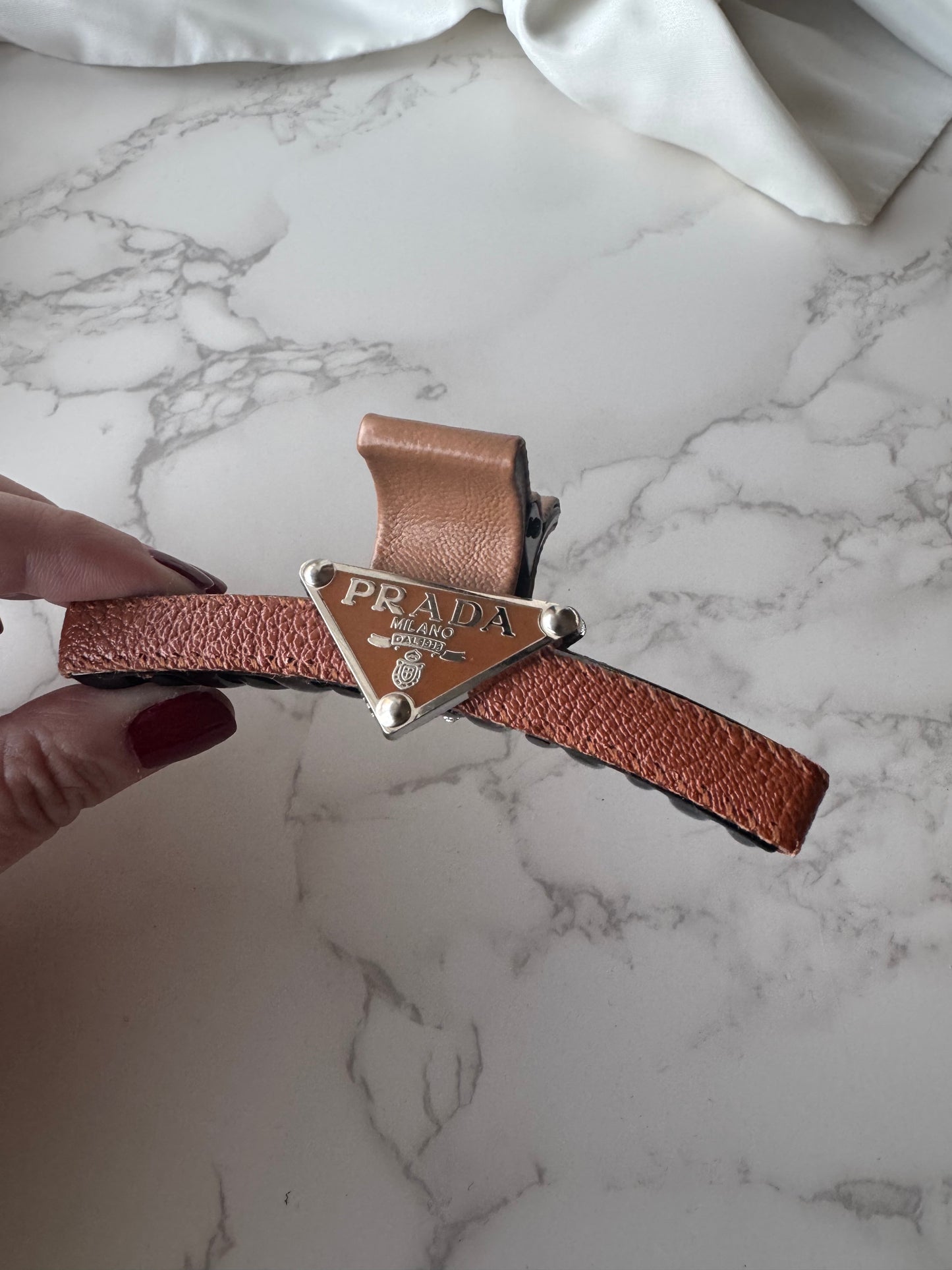 Preda Leather Κλαμερ
