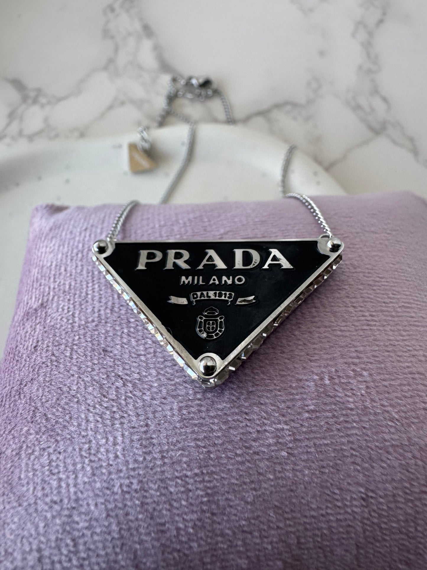 Preda Strassy Triangle Κολιέ