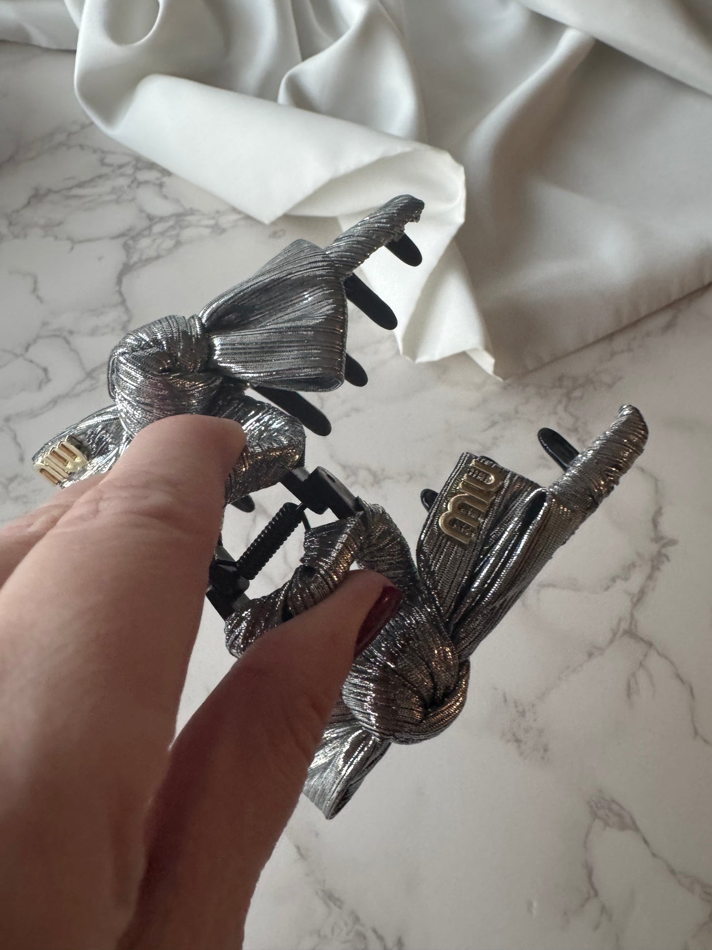 MIU Shine Hair Clip