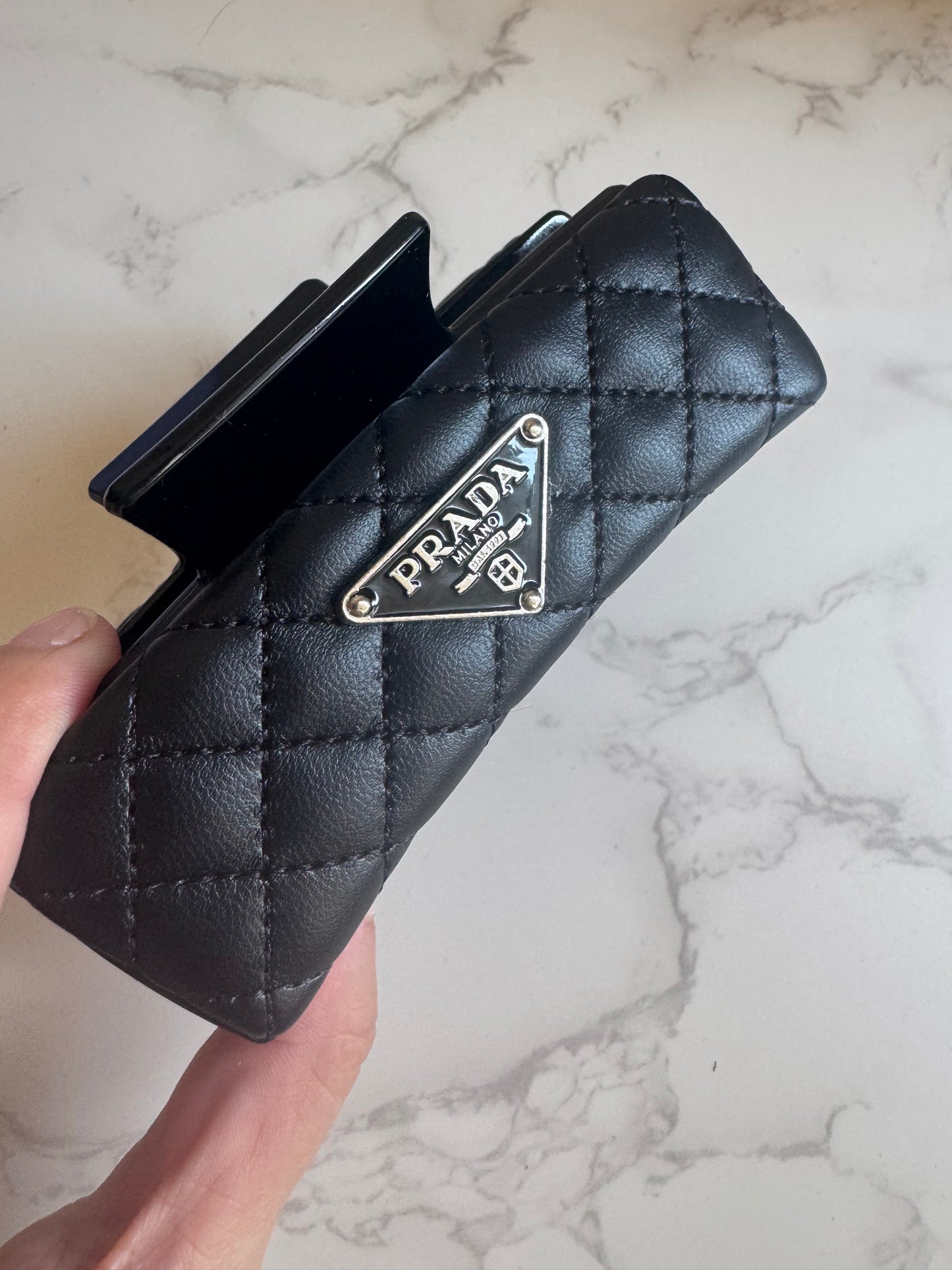 Preda Καπιτονέ Leather Κλαμερ