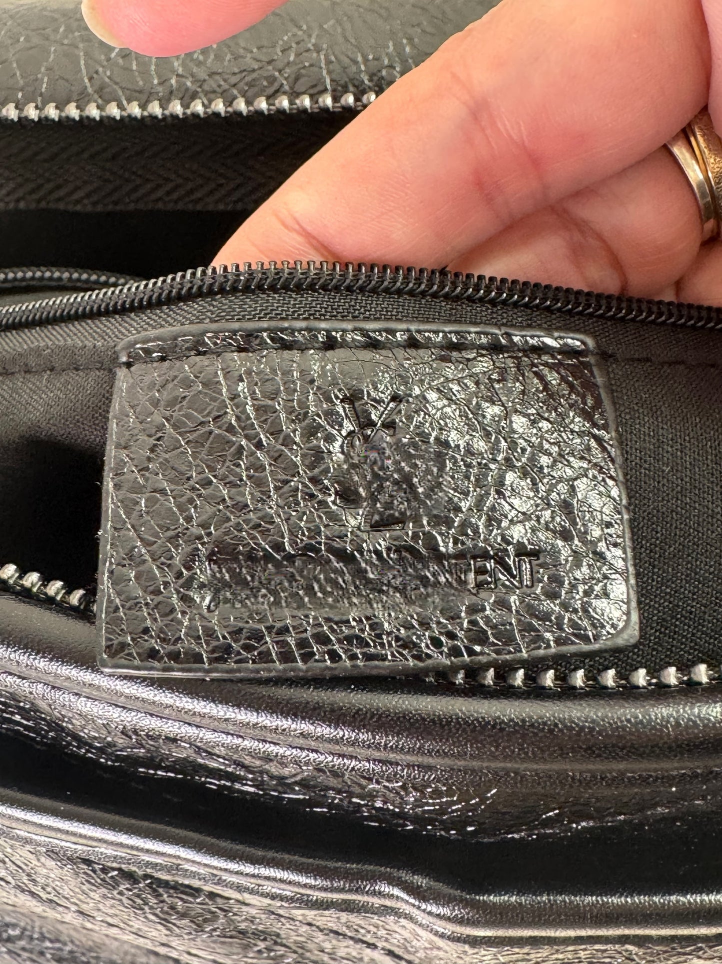Loren Leather Τσάντα (Μαύρο)