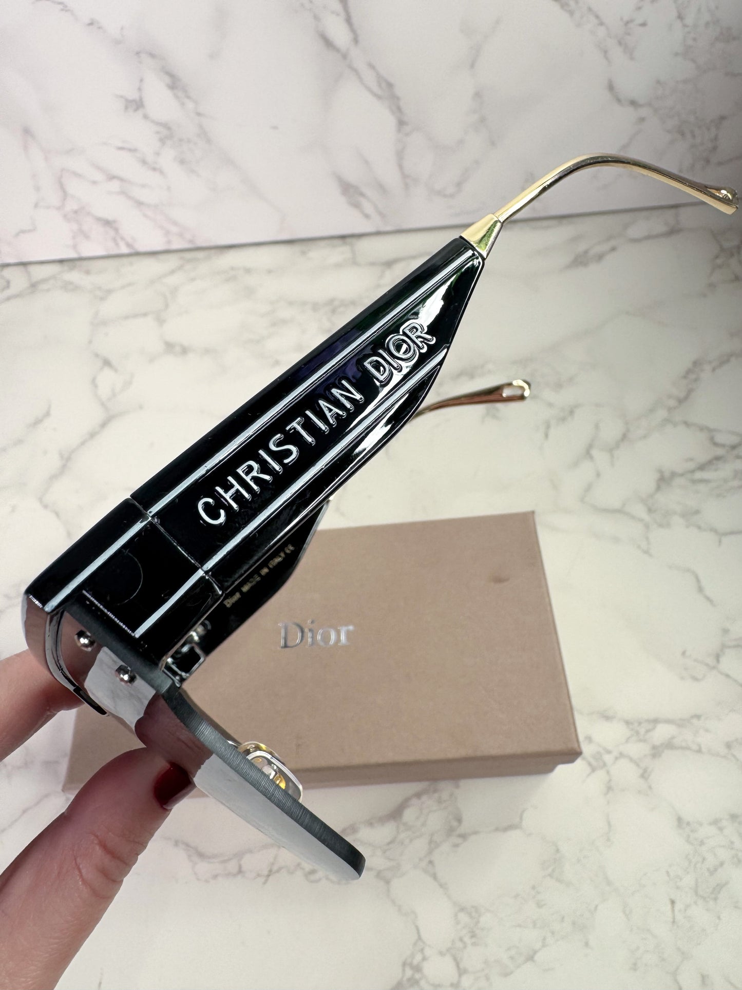 Diora Logo Print Sunglasses