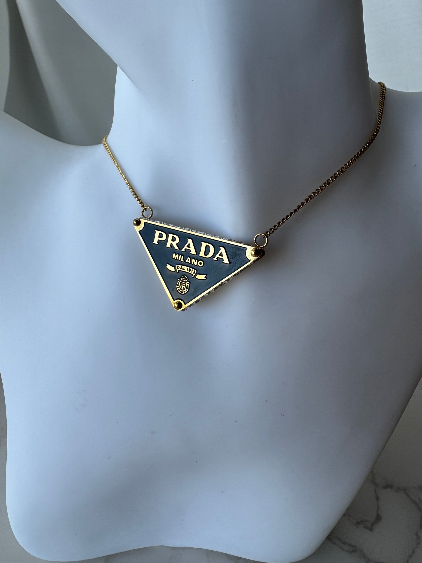 Preda Strassy Triangle Κολιέ
