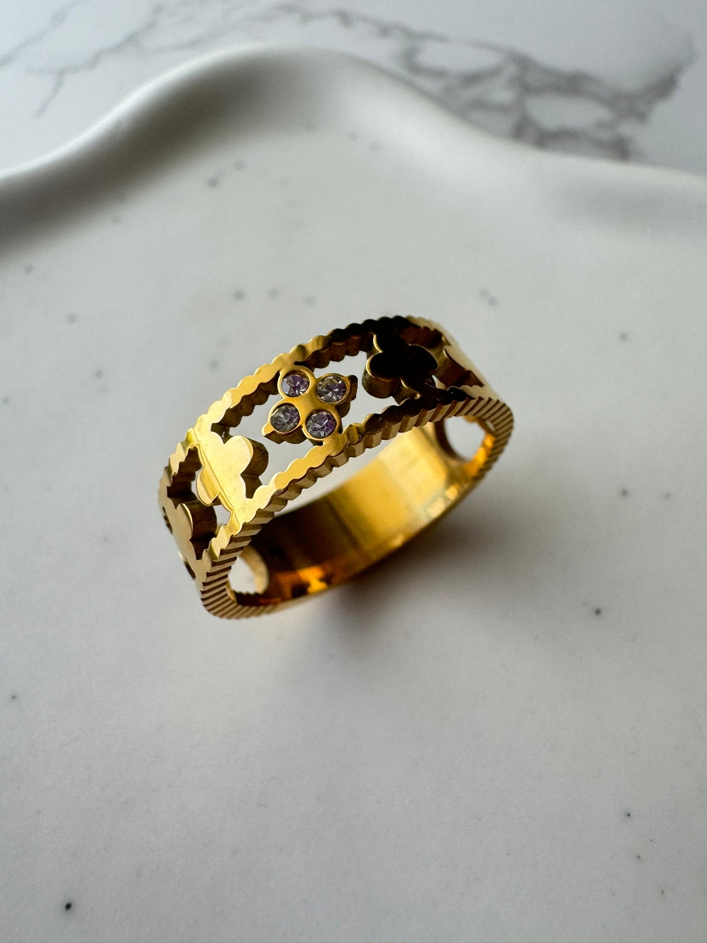 Lilian Ring