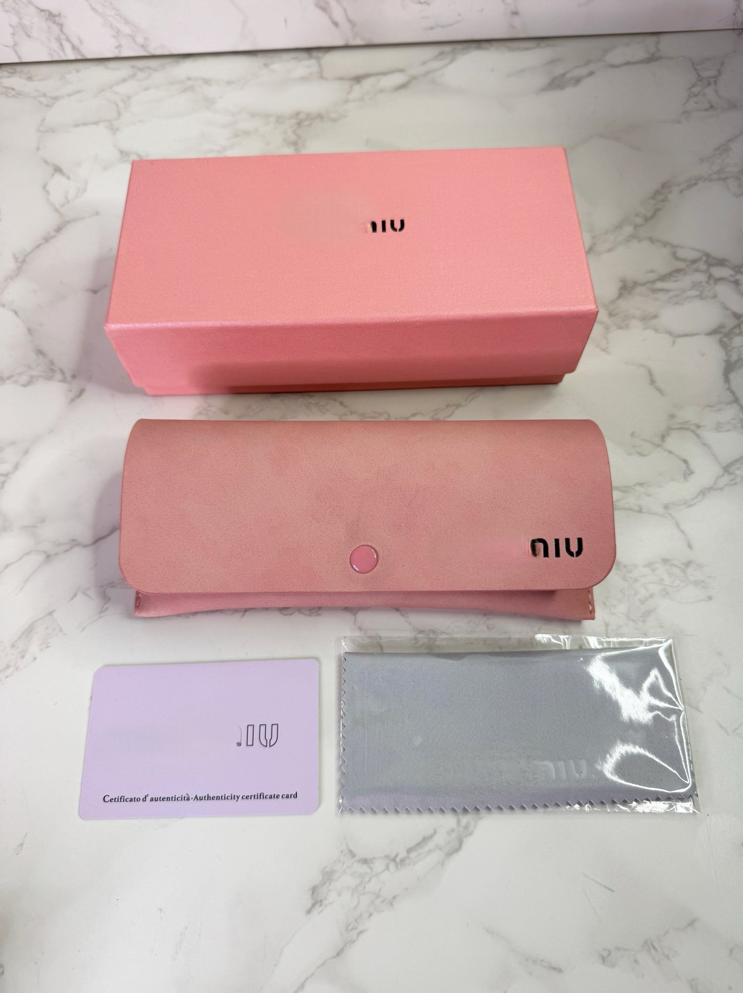 MIUu Elegant Sunglasses