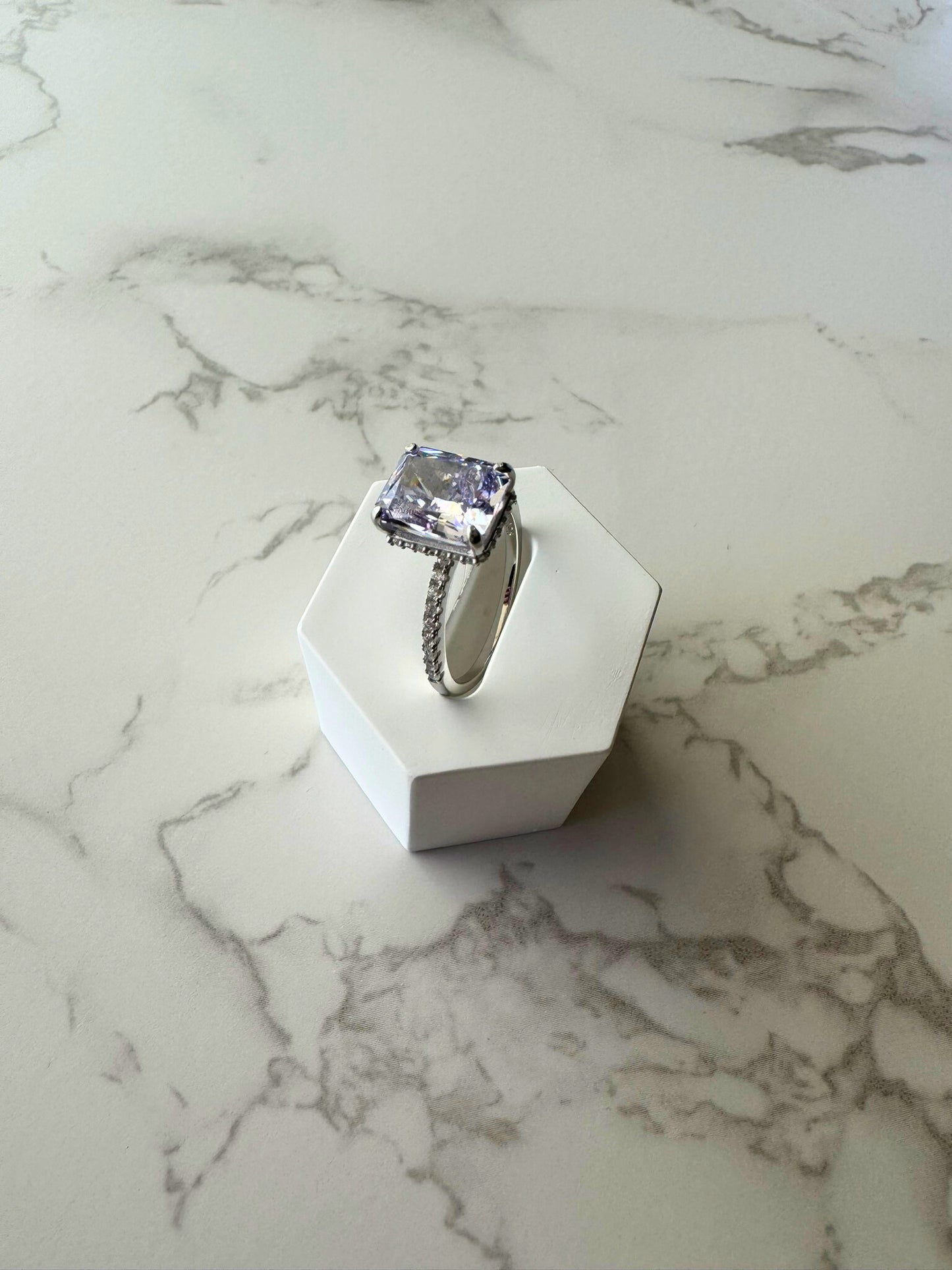 Charlotte Ring
