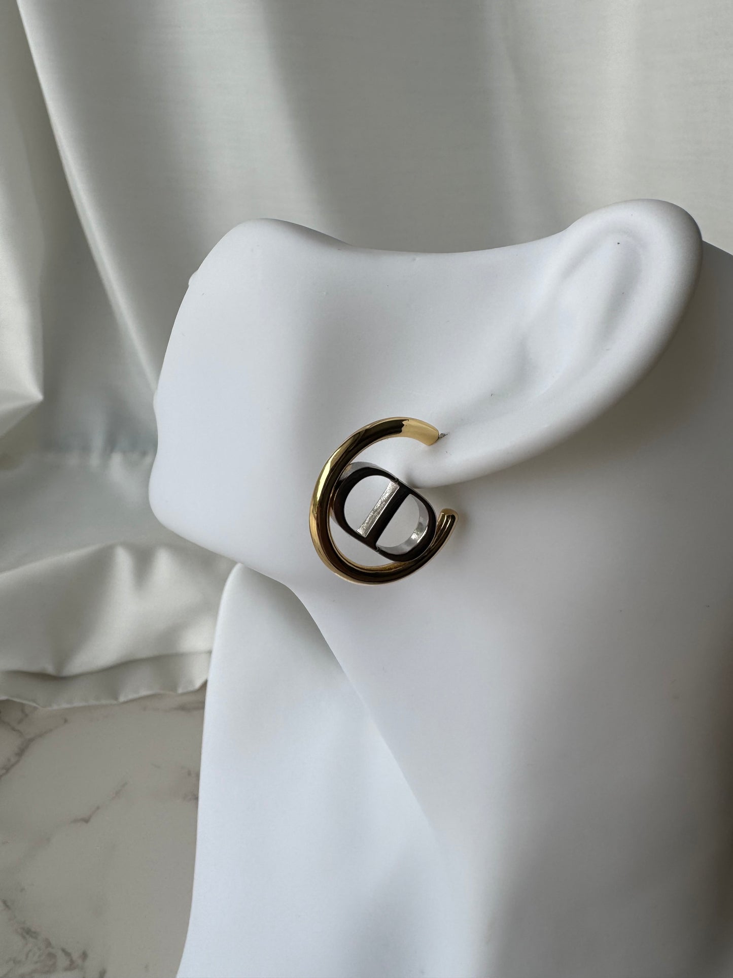 Elegance Σκουλαρίκια