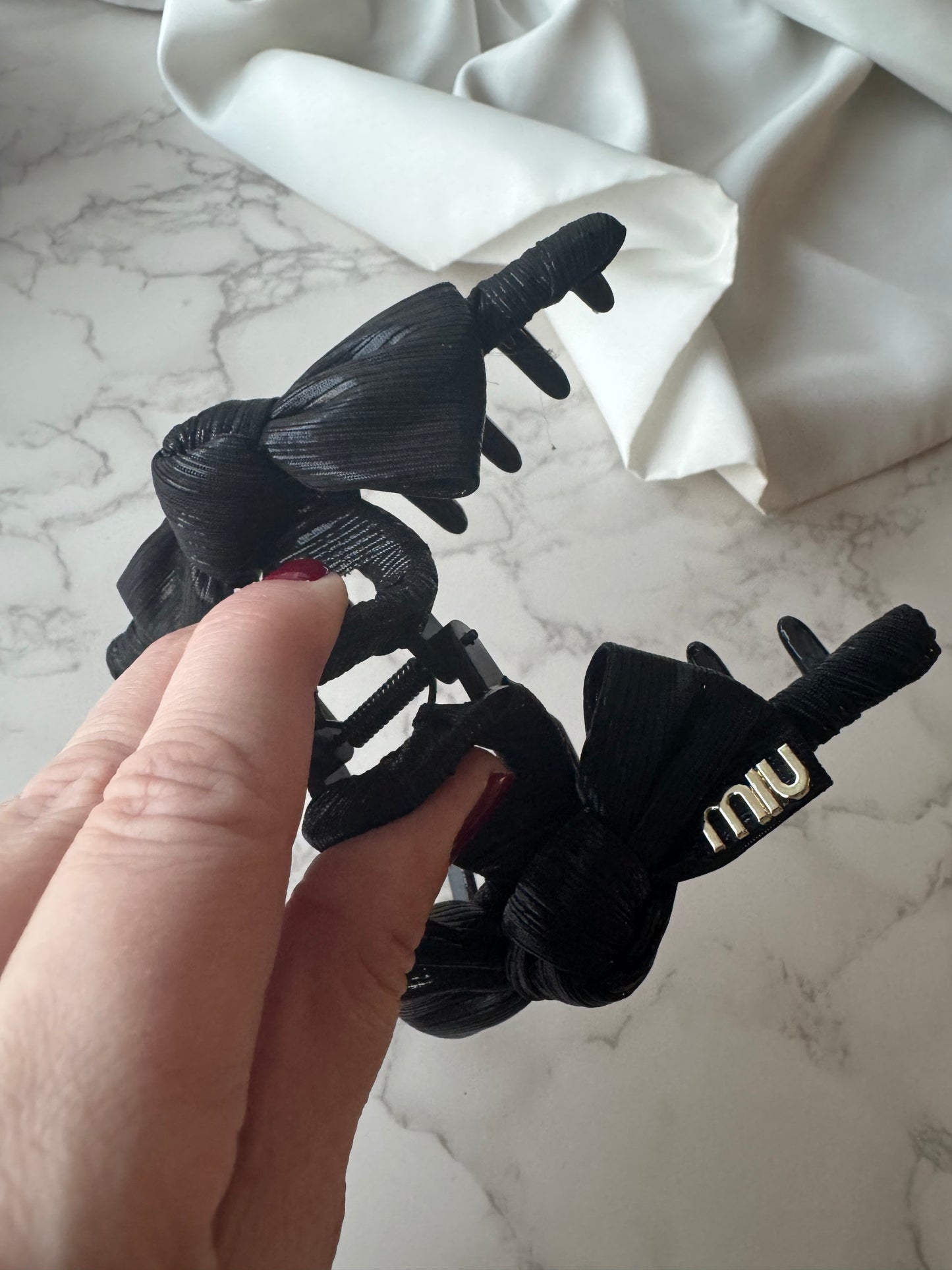 MIU Shine Hair Clip