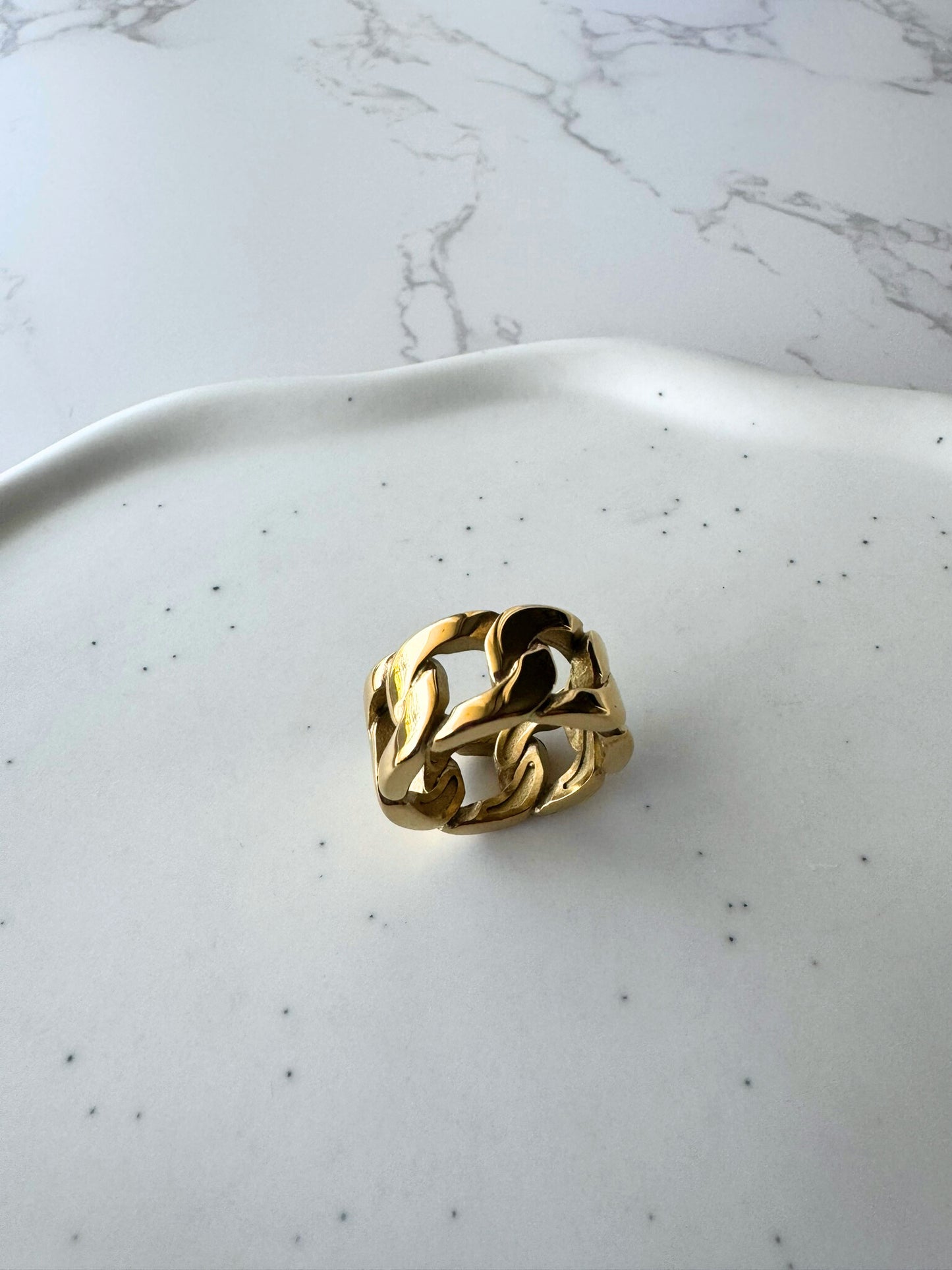 Marlow Ring