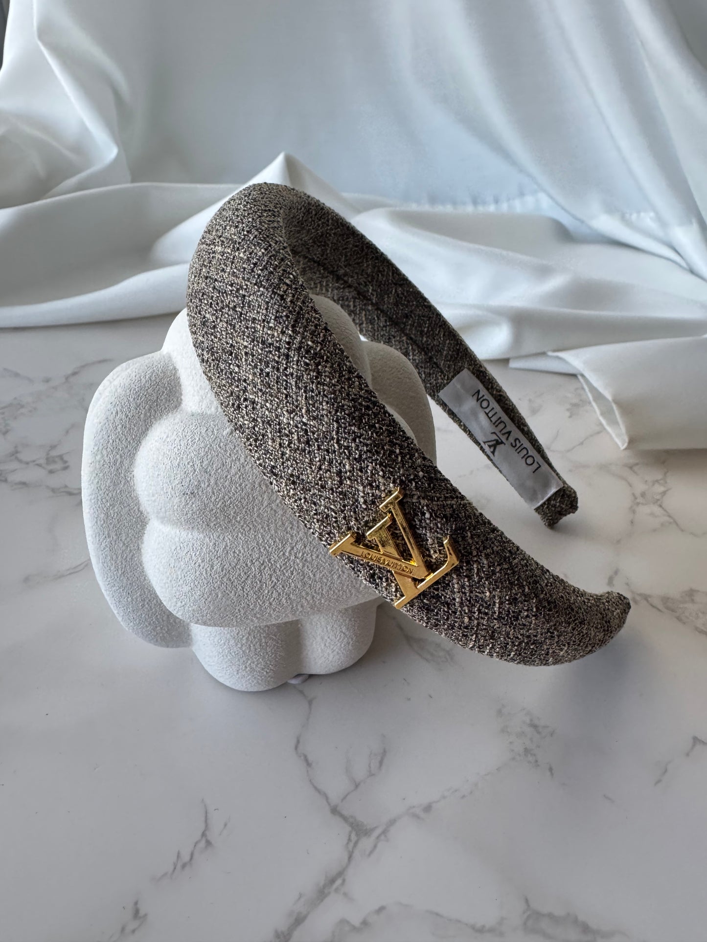 LV Fabric Stick