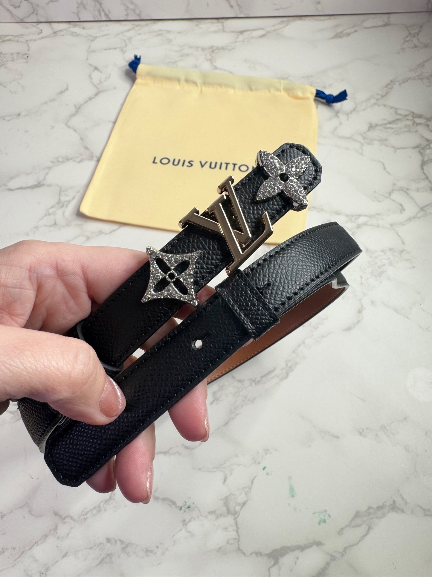 Louiva charms Belt