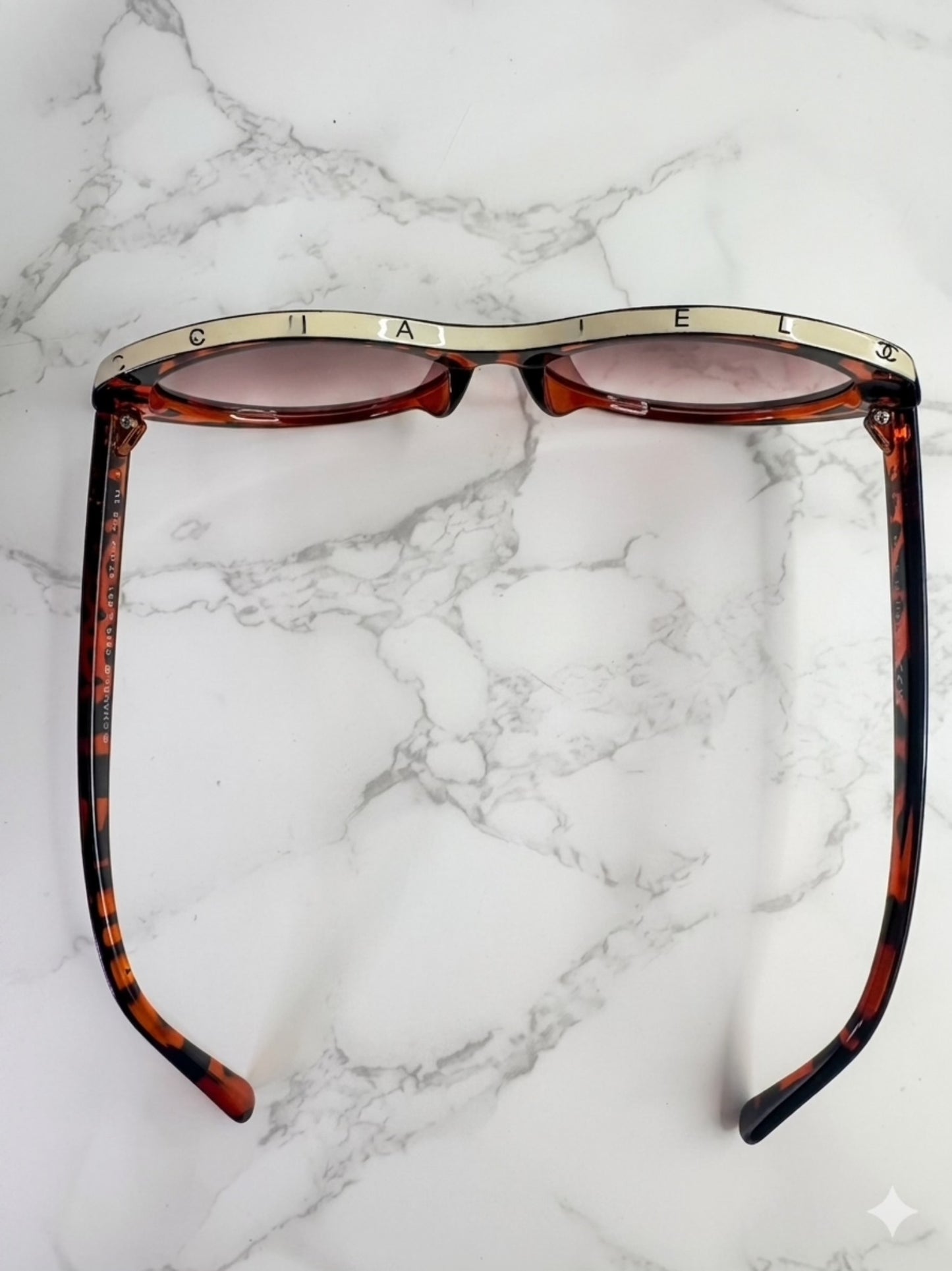 Chanelia Trendy Sunglasses