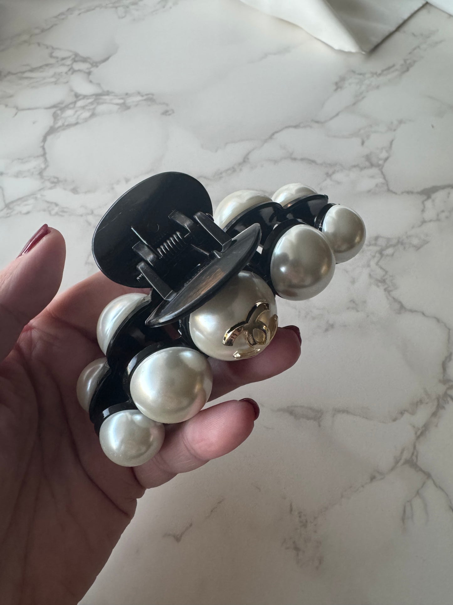 Chanel Pearl Fantasy Hair Clip