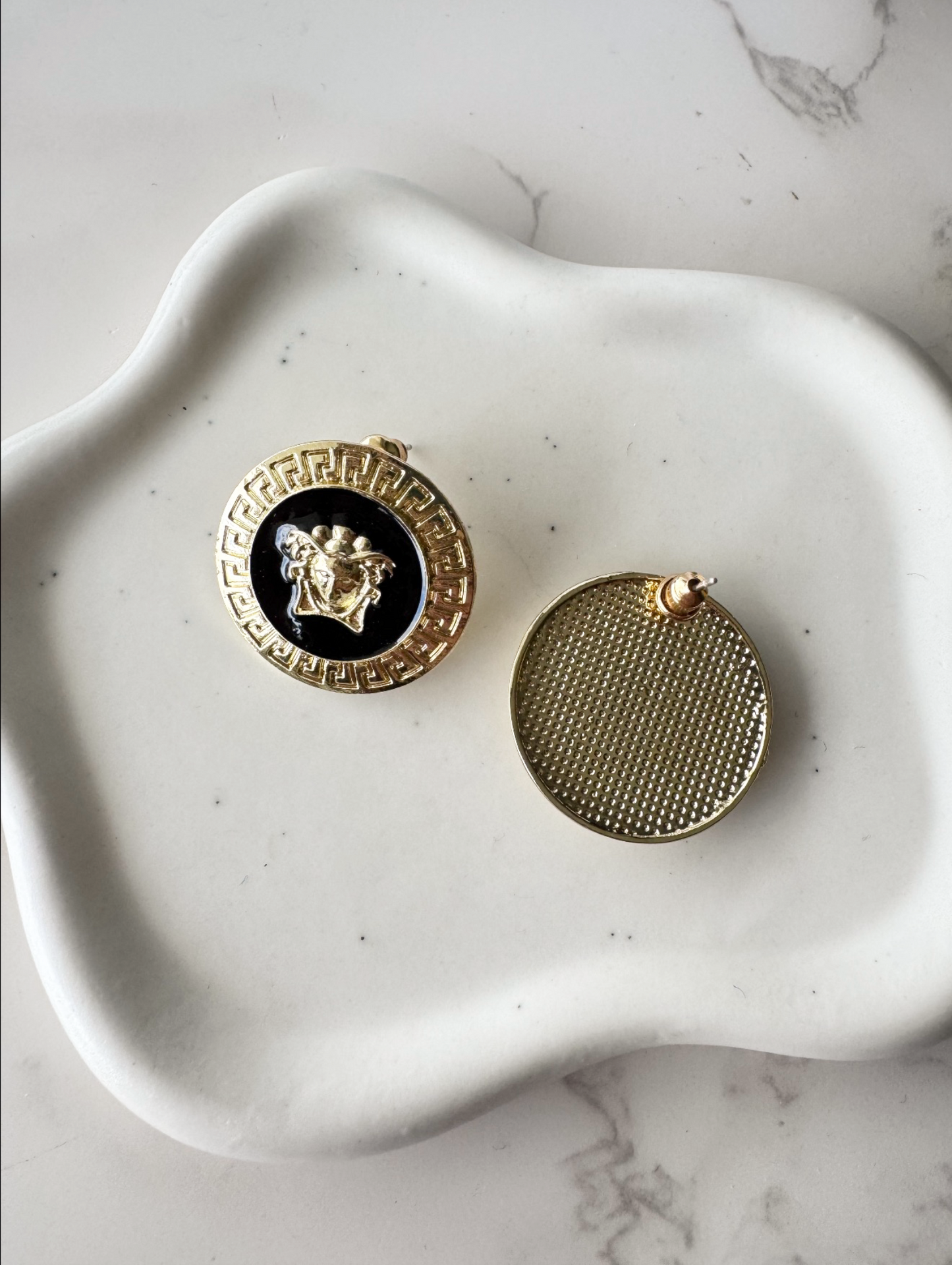 Vera Button Σκουλαρίκια