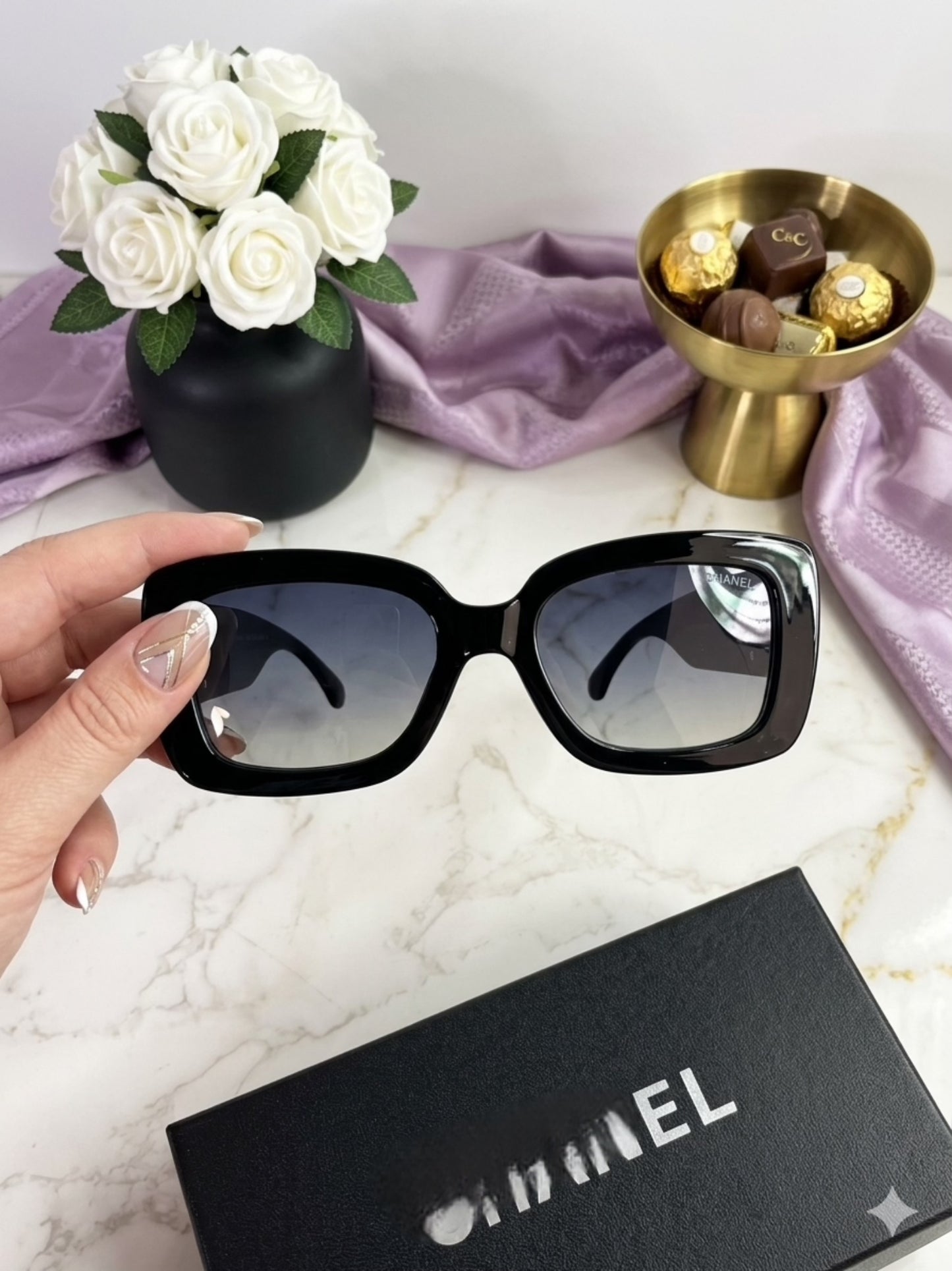 Chanelia Silhouette Sunglasses