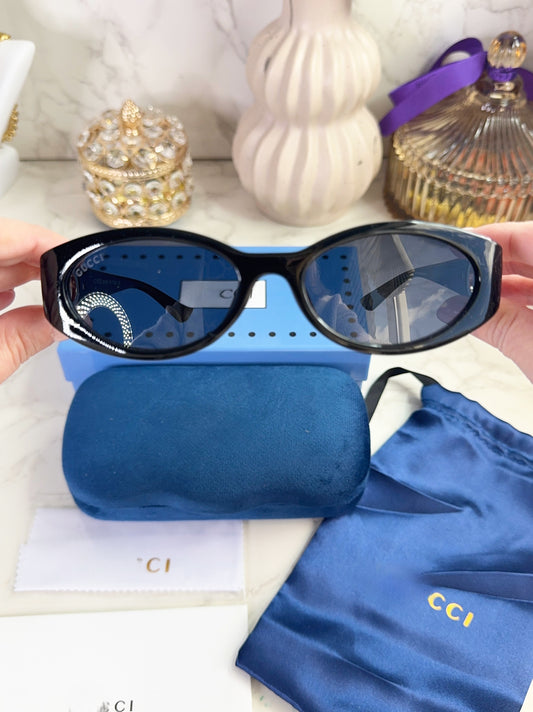 GG Slim Sunglasses