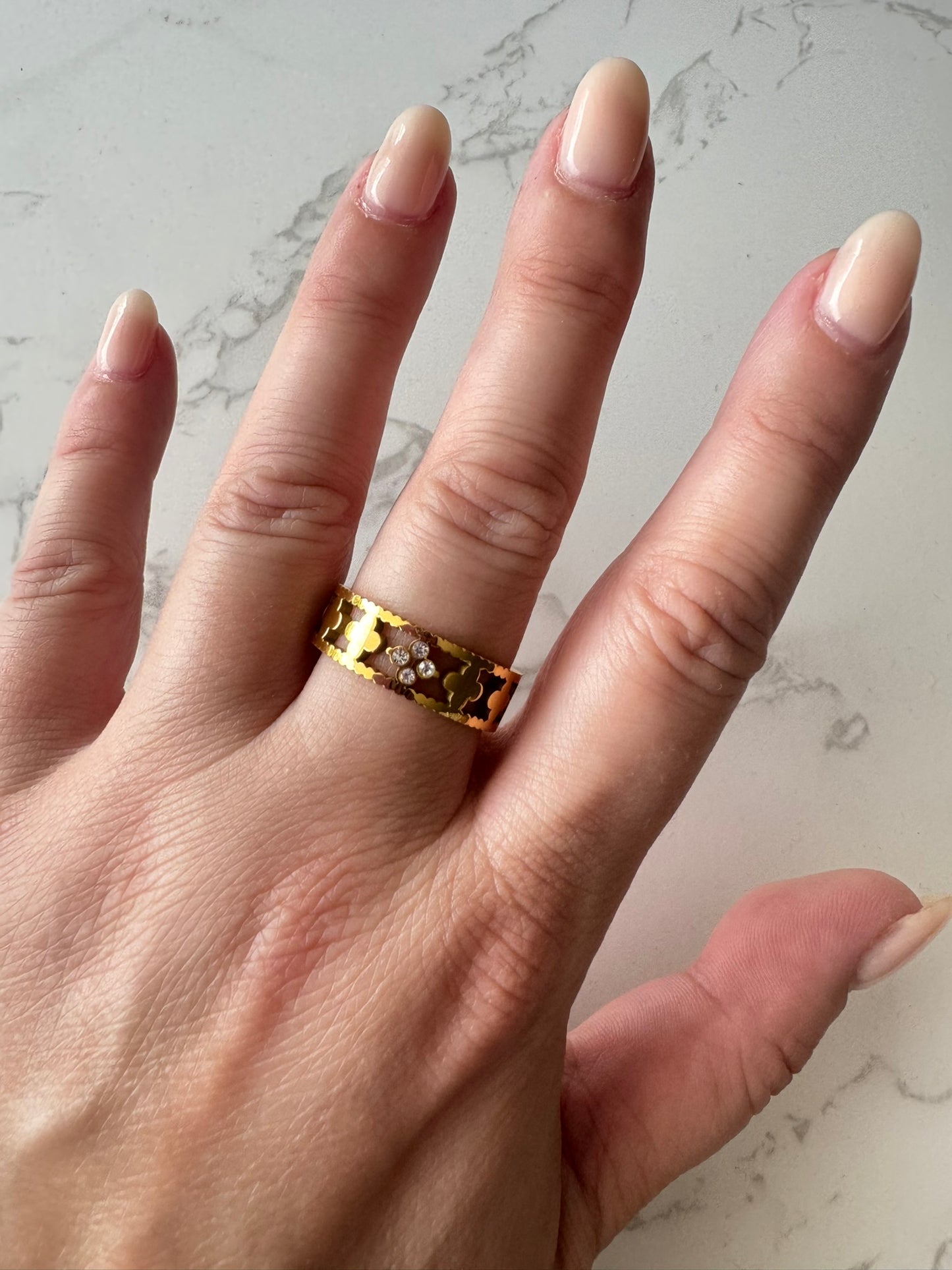 Lilian Ring